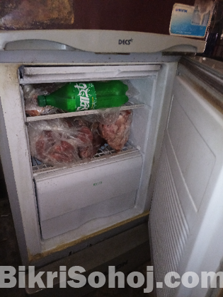 Walton refrigerator